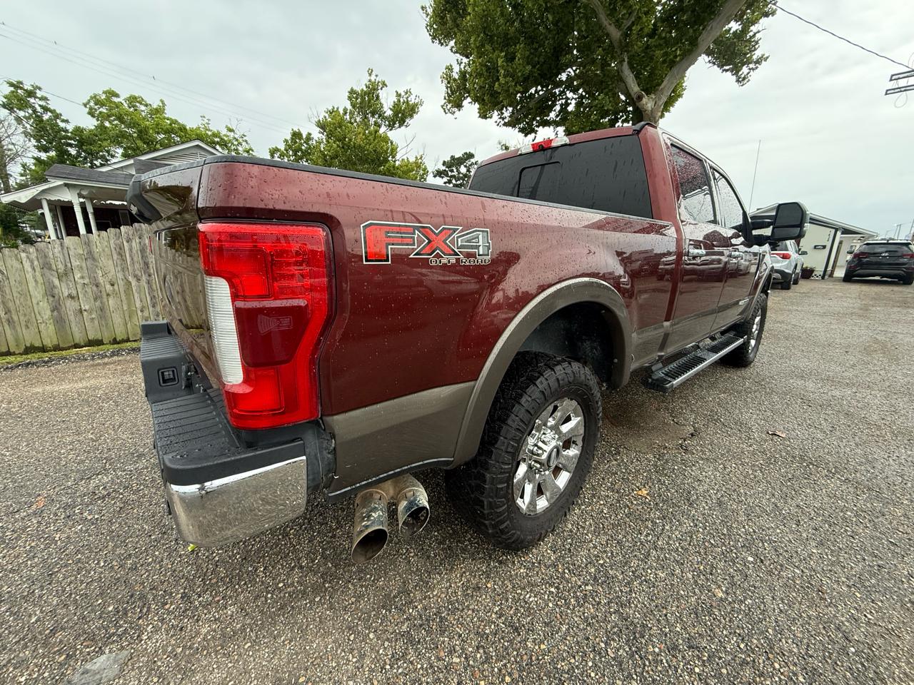 2017 Ford F-250 Super Duty Lariat - Photo 12