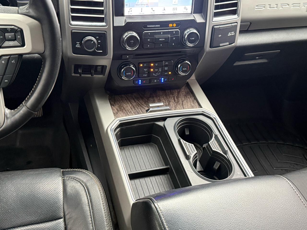 2017 Ford F-250 Super Duty Lariat - Photo 27