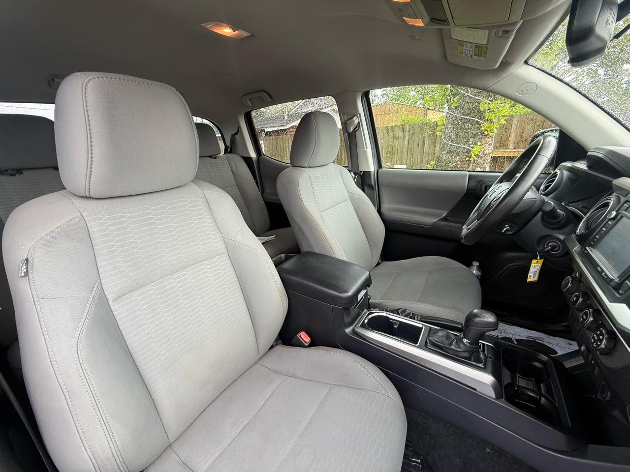 2019 Toyota Tacoma SR5 - Photo 26