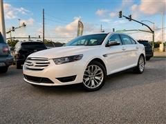 2017 Ford Taurus 