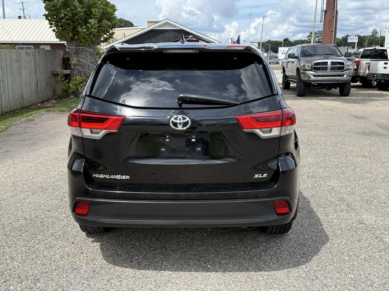 2018 Toyota Highlander XLE - Photo 5