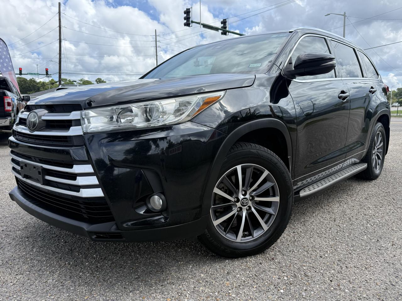 2018 Toyota Highlander XLE - Photo 8