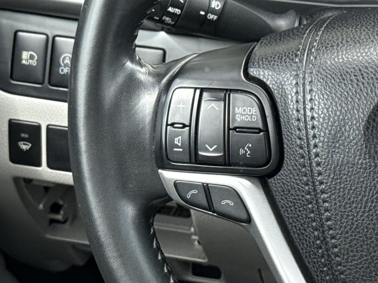 2018 Toyota Highlander XLE - Photo 25