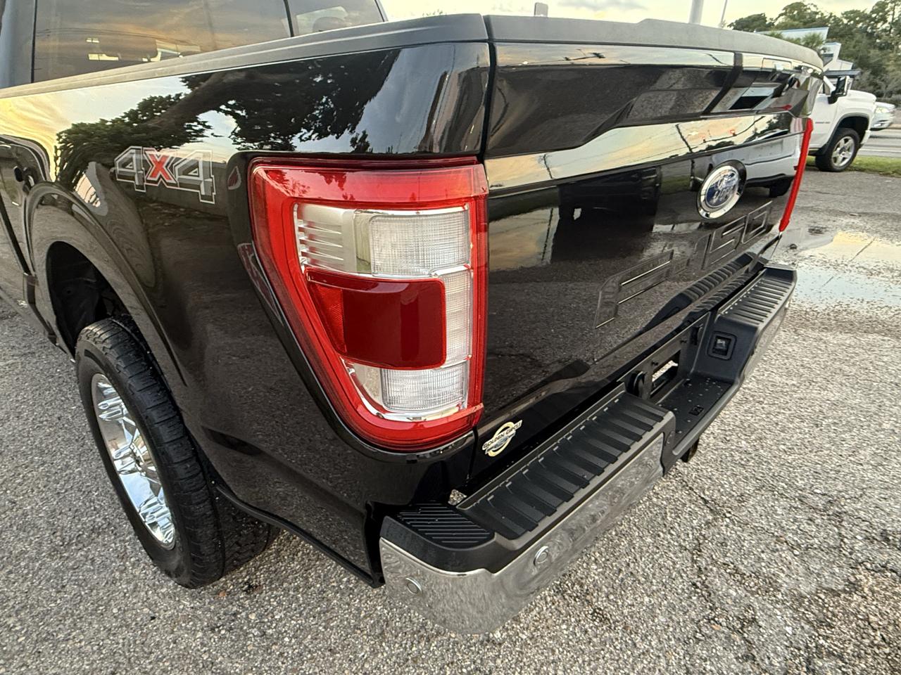 2022 Ford F-150 Lariat - Photo 14