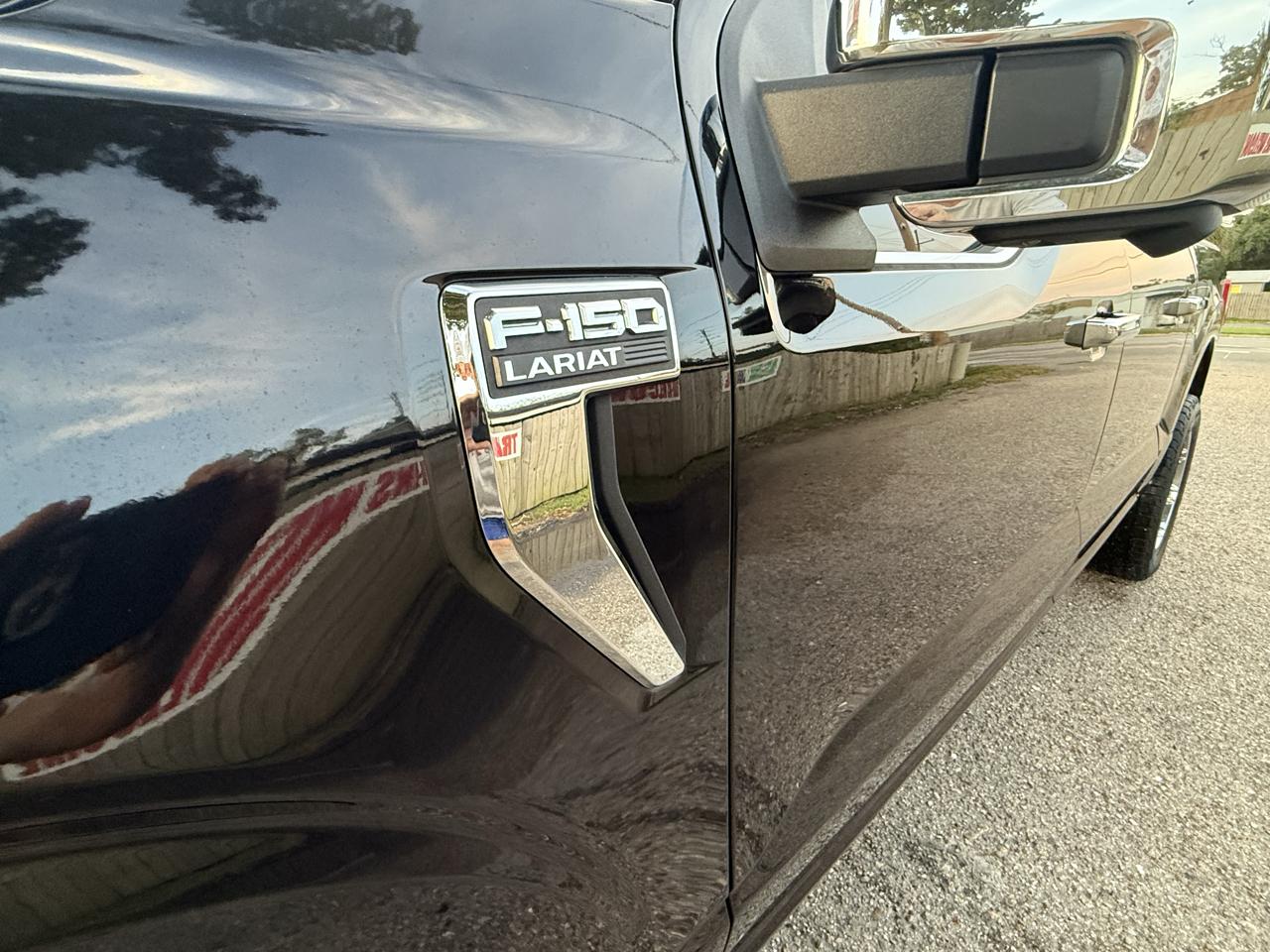 2022 Ford F-150 Lariat - Photo 26