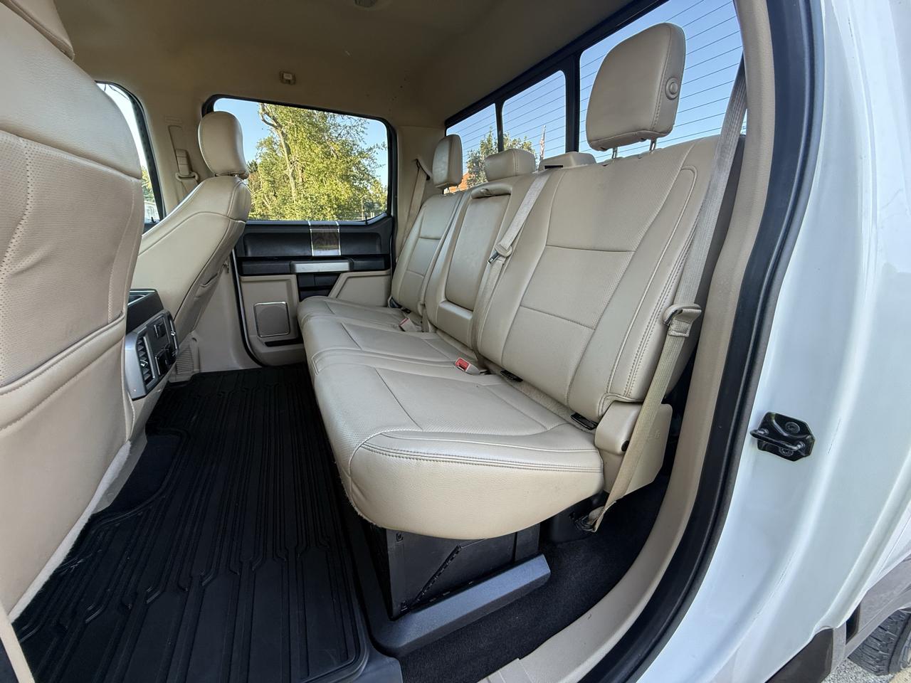 2017 Ford F-250 Super Duty Lariat - Photo 16