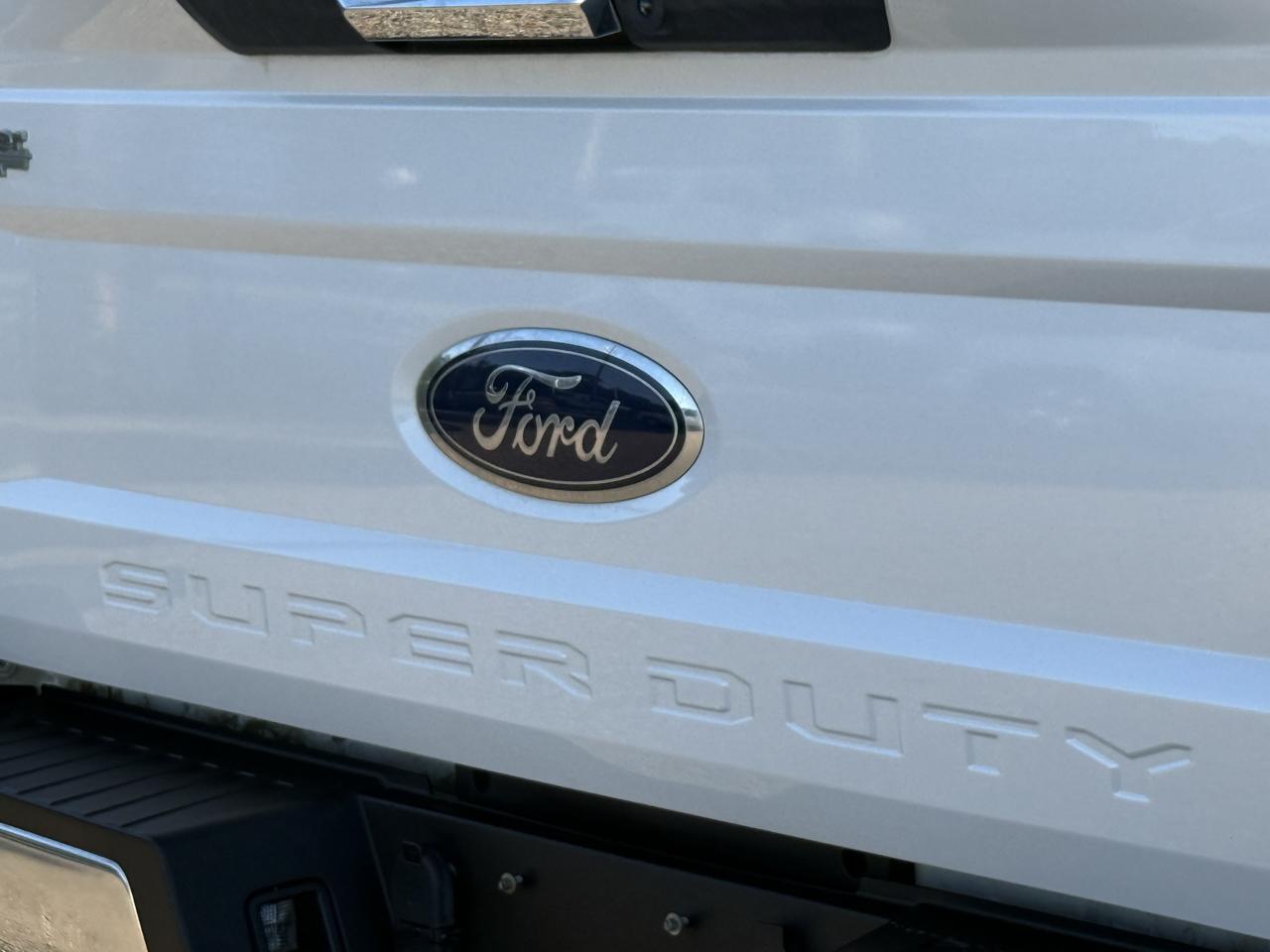 2017 Ford F-250 Super Duty Lariat - Photo 23