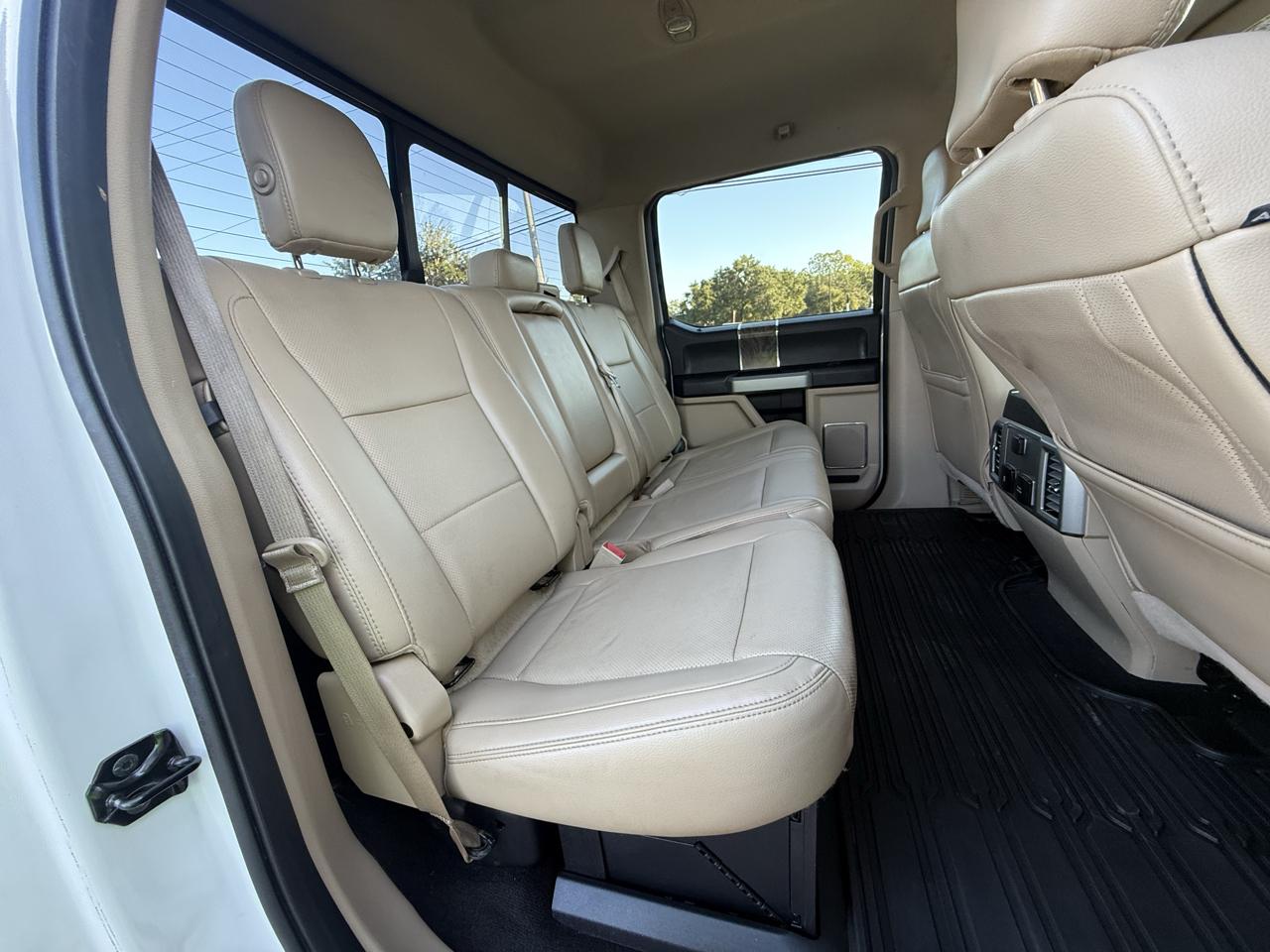 2017 Ford F-250 Super Duty Lariat - Photo 53