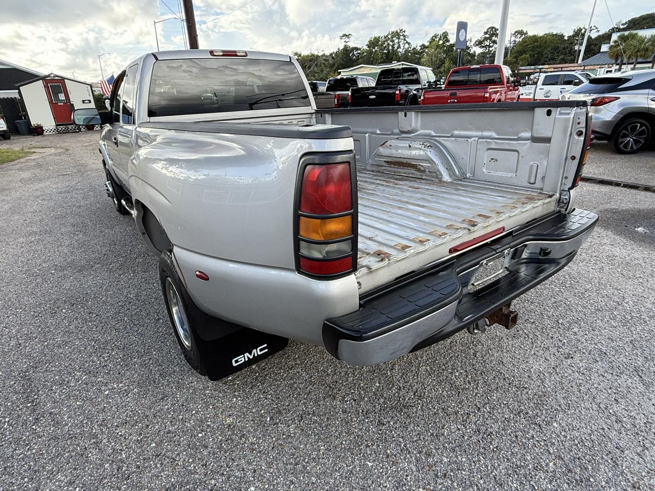2005 GMC Sierra 3500 SLE - Photo 17