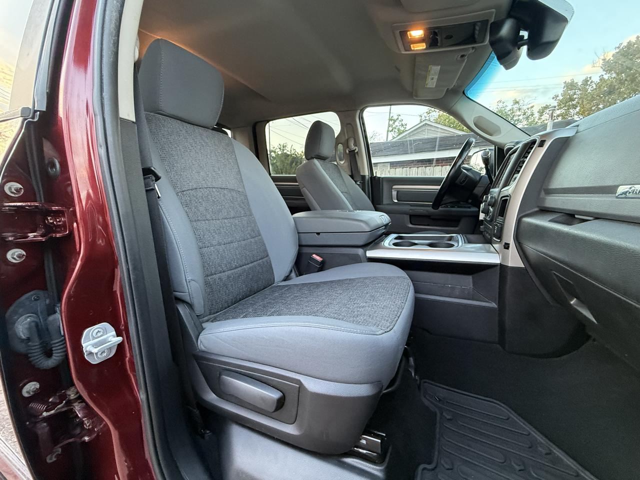 2018 RAM Ram 2500 Pickup Big Horn - Photo 32