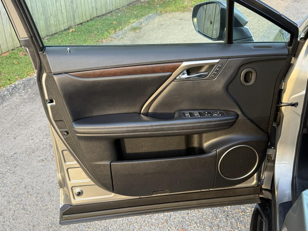 2020 Lexus RX 350 - Photo 14