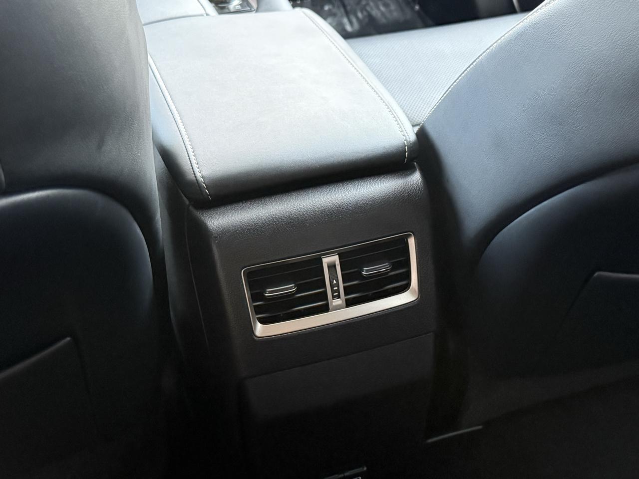 2020 Lexus RX 350 - Photo 26
