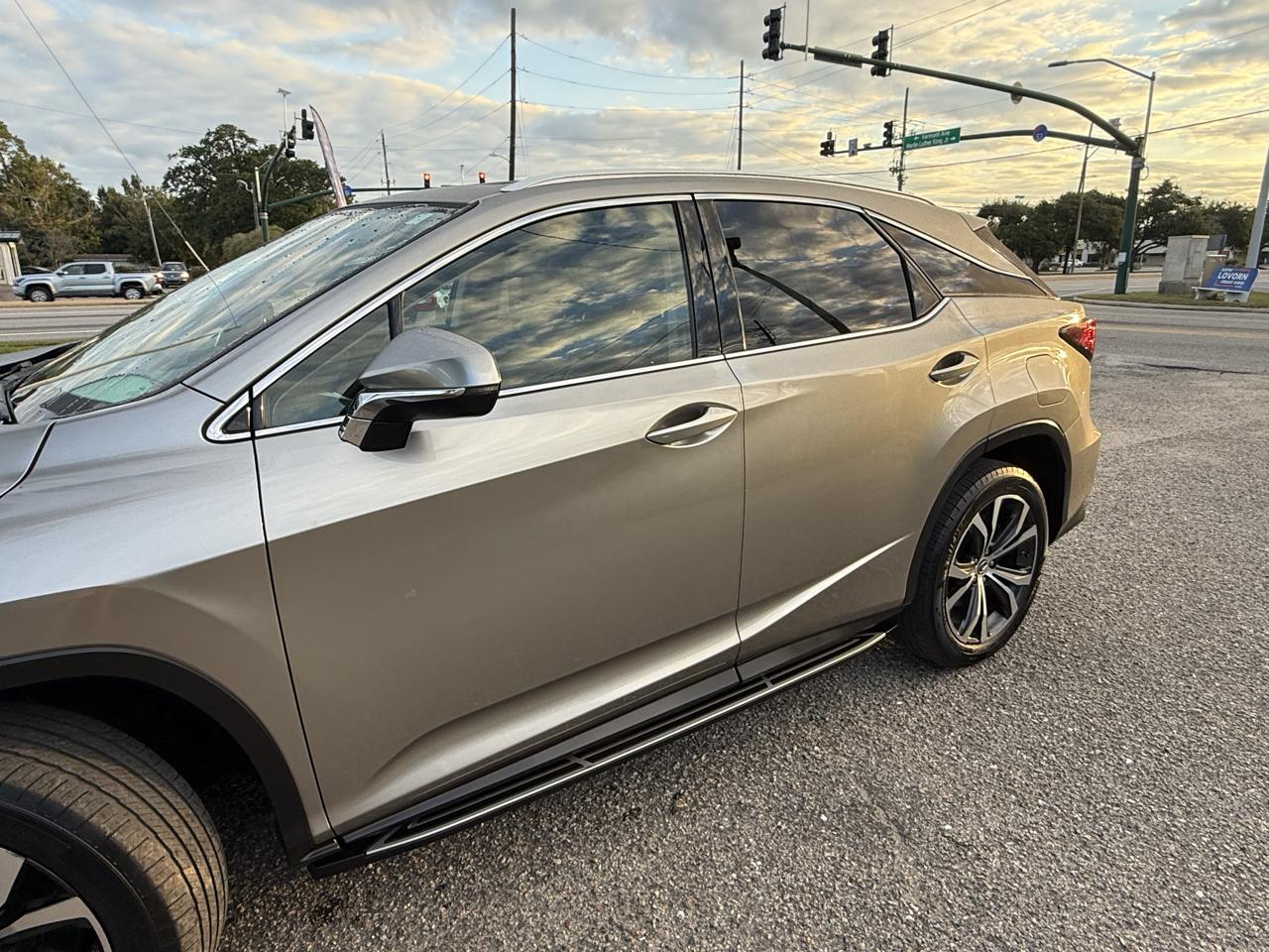 2020 Lexus RX 350 - Photo 32