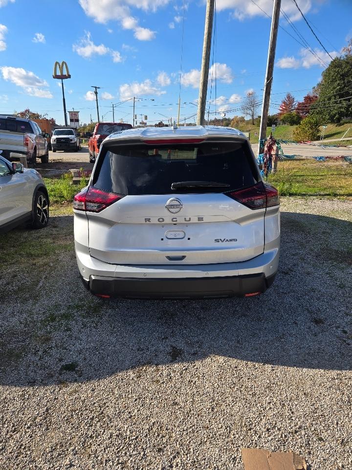 Nissan Rogue SV AWD 2024