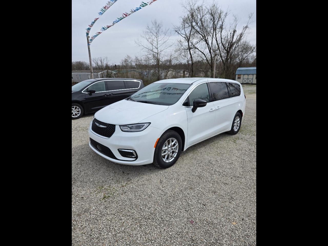 Chrysler Pacifica Select 2026