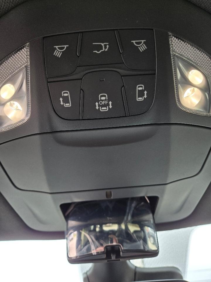 Chrysler Pacifica Select 2026