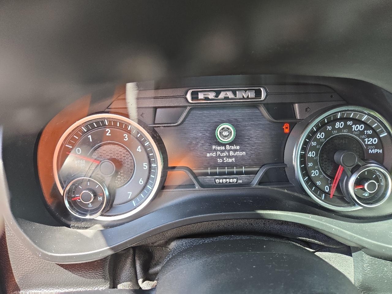 RAM 1500 Big Horn Crew Cab SWB 4WD 2021