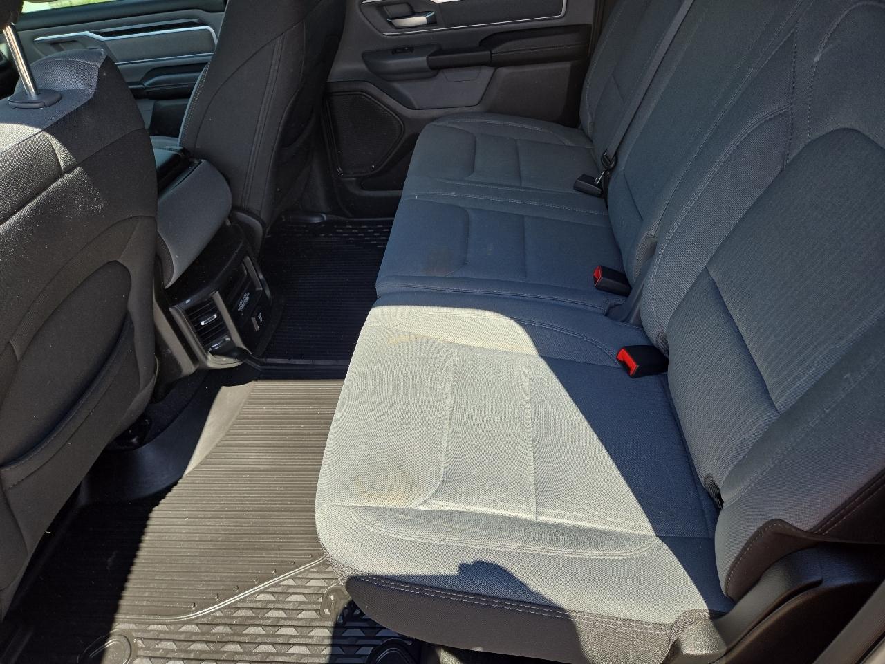 RAM 1500 Big Horn Crew Cab SWB 4WD 2021