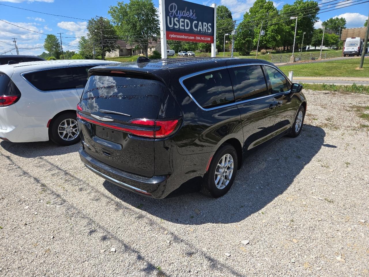 Chrysler Pacifica 4dr Wgn LX FWD 2025
