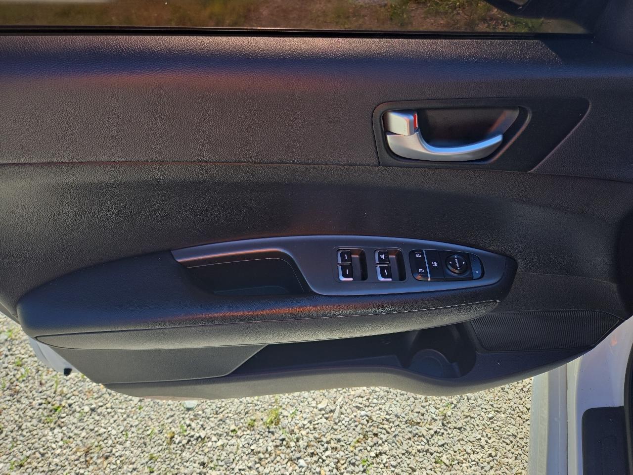 Kia Optima  2020
