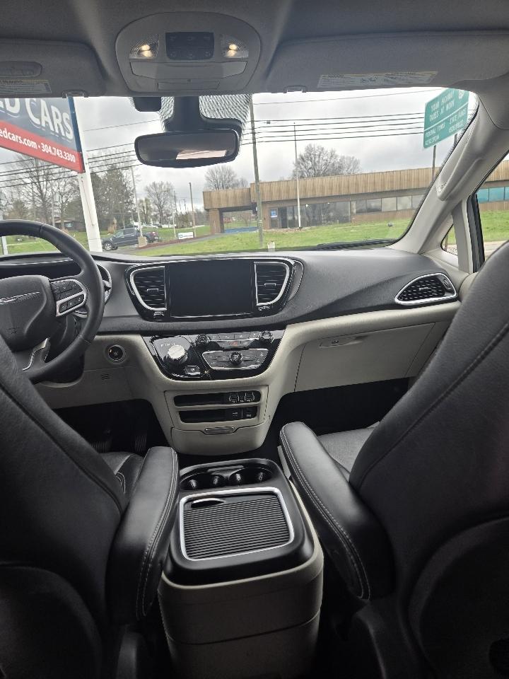 Chrysler Pacifica Touring-L 2022