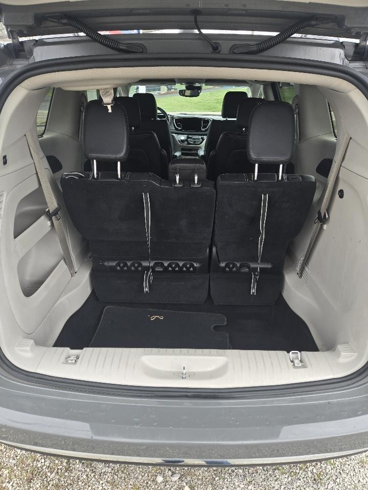 Chrysler Pacifica Touring-L 2022