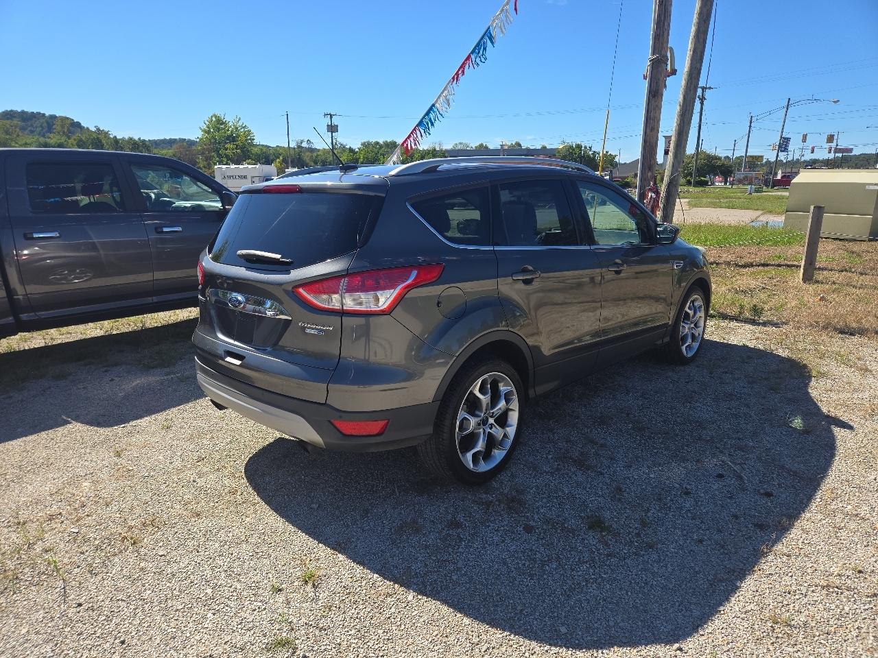 Ford Escape Titanium 4WD 2015