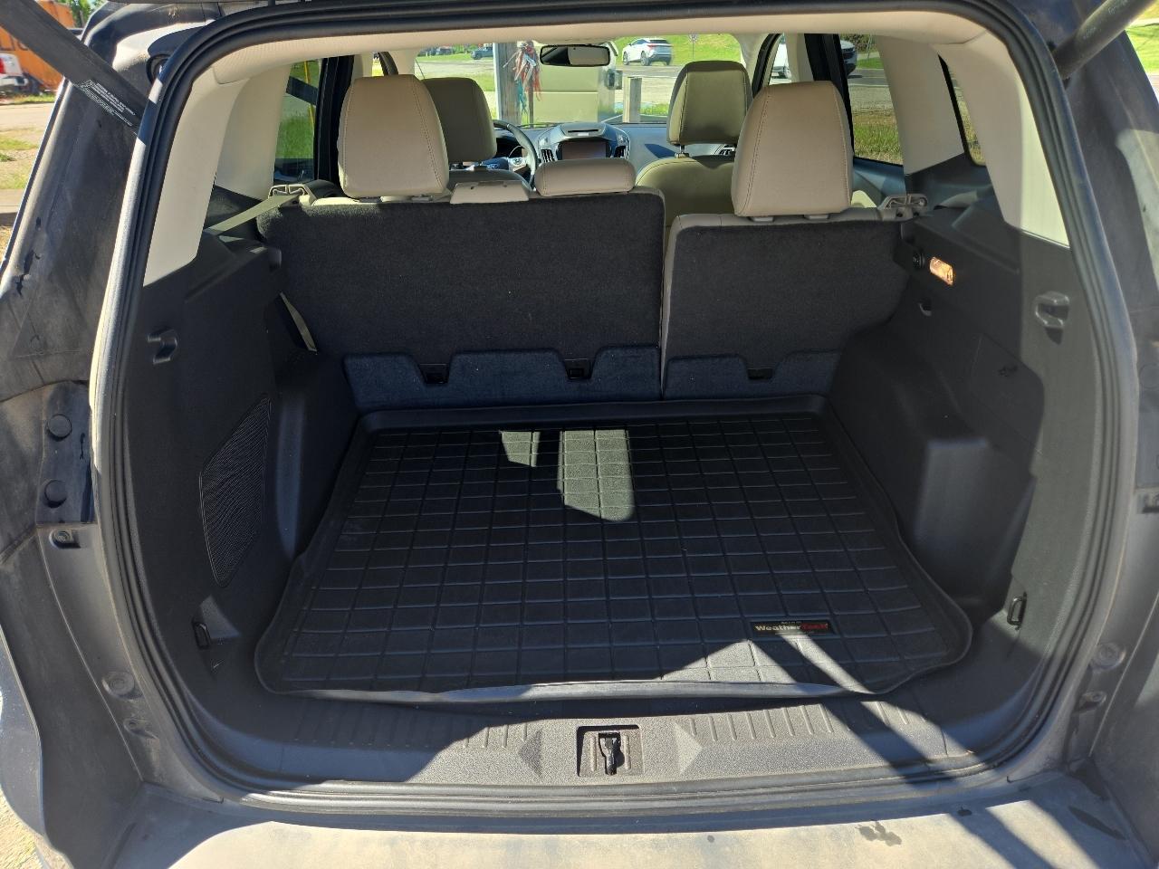 Ford Escape Titanium 4WD 2015