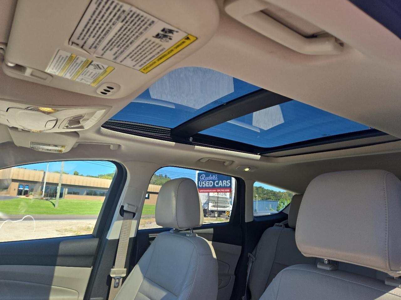 Ford Escape Titanium 4WD 2015