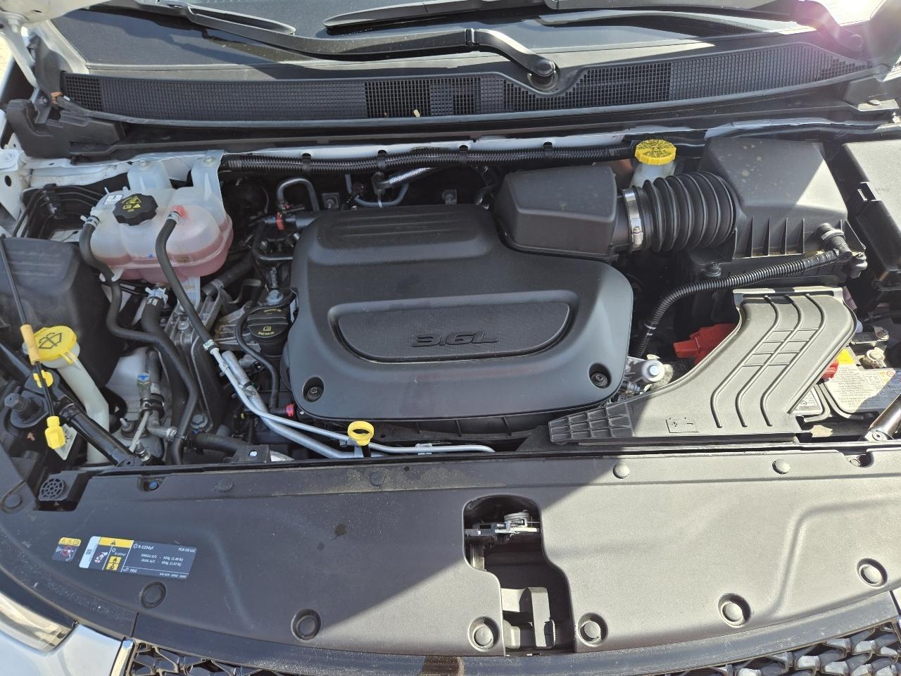 Chrysler Pacifica Select 2026