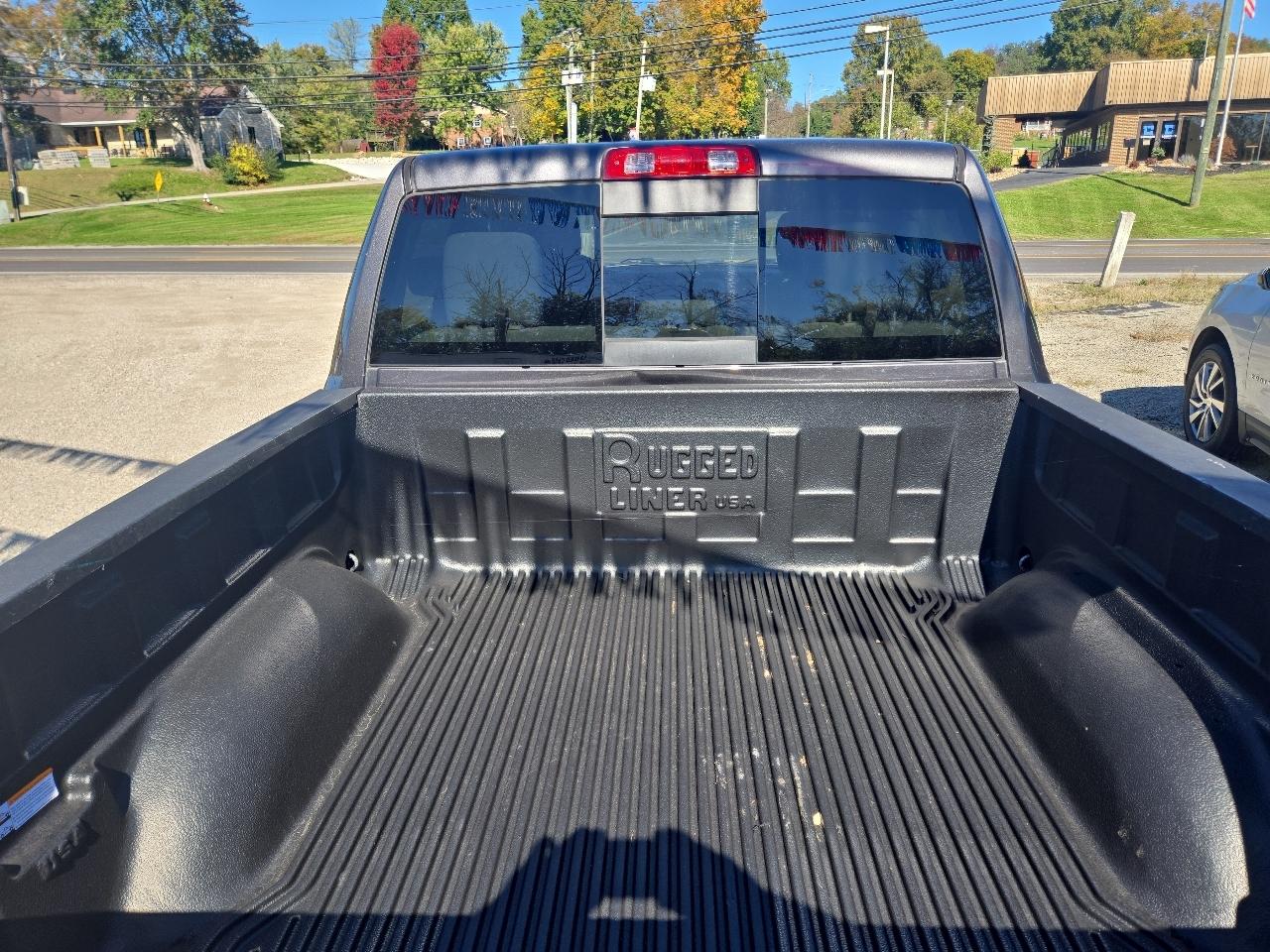 RAM 1500 Big Horn/Lone Star 4x4 Crew Cab 5'7" Box 2016
