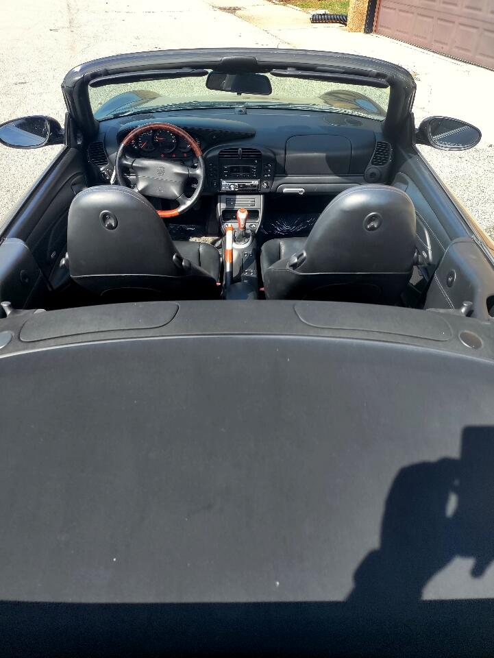 2002 Porsche 911 Cabriolet photo 21