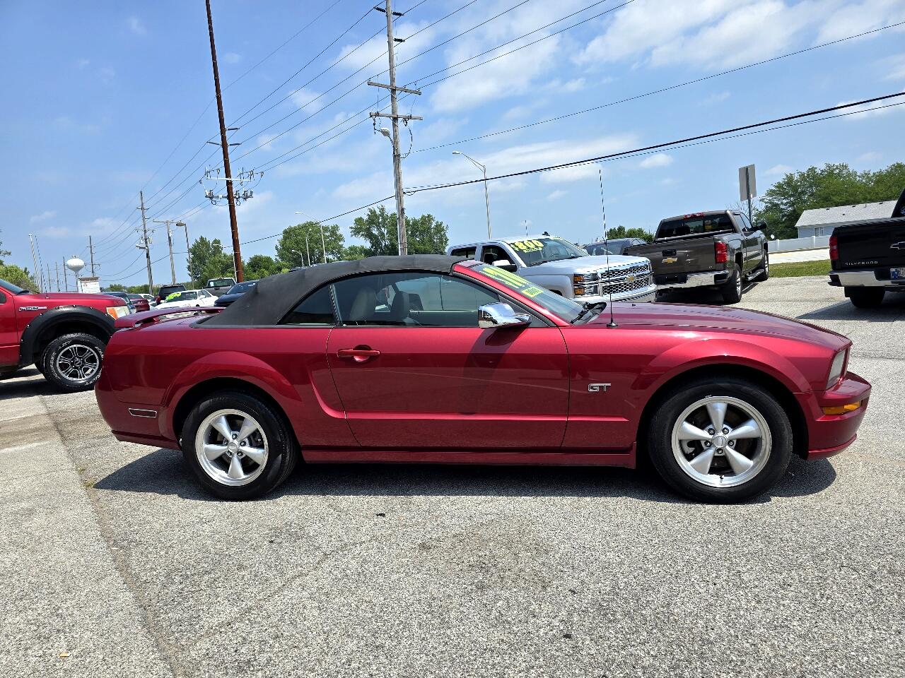 2007 Ford Mustang GT Deluxe photo 4