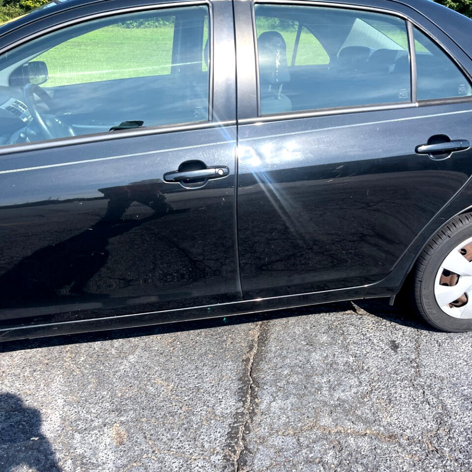 2008 Toyota Yaris photo 4