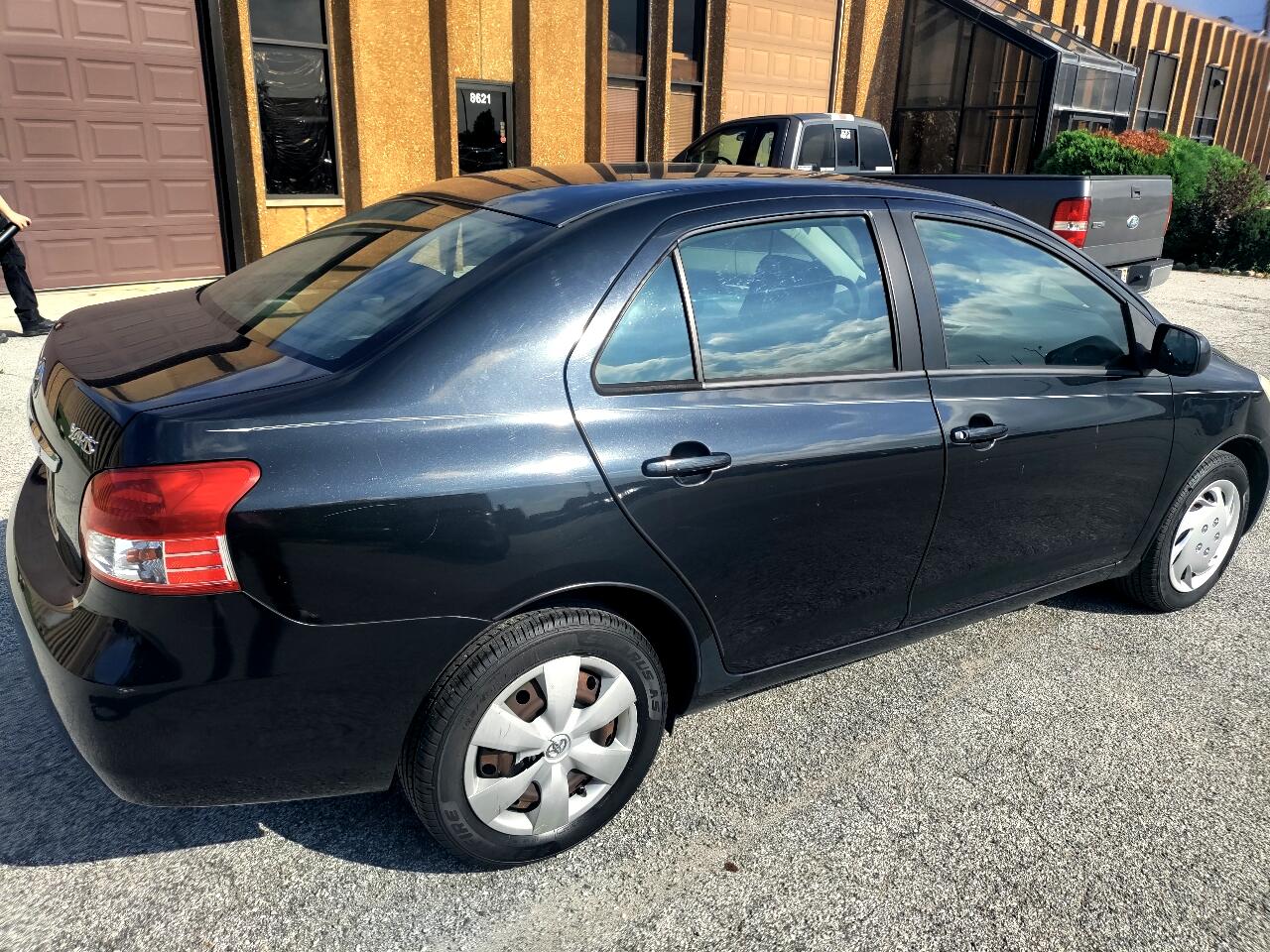 2008 Toyota Yaris photo 5