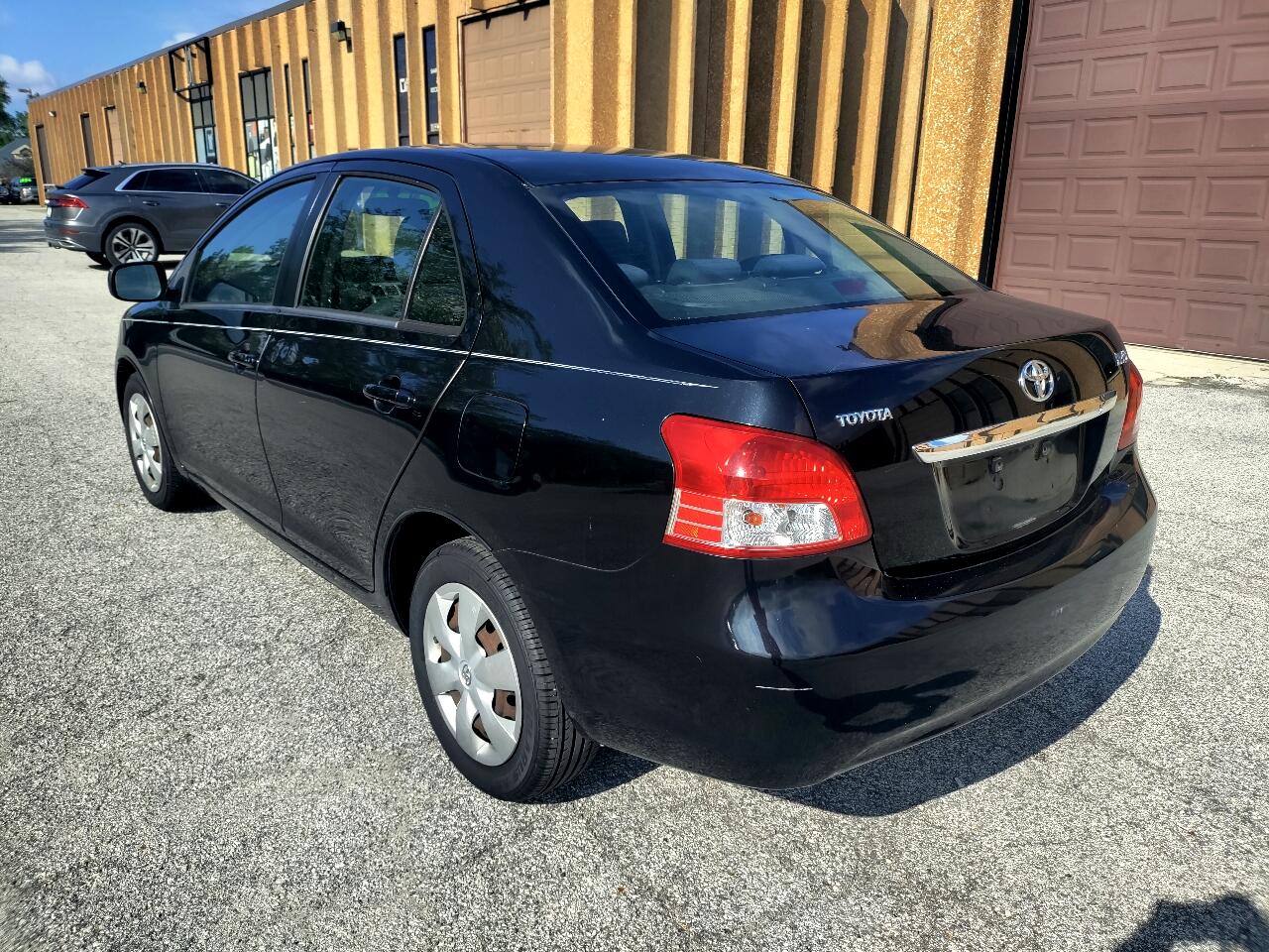 2008 Toyota Yaris photo 7