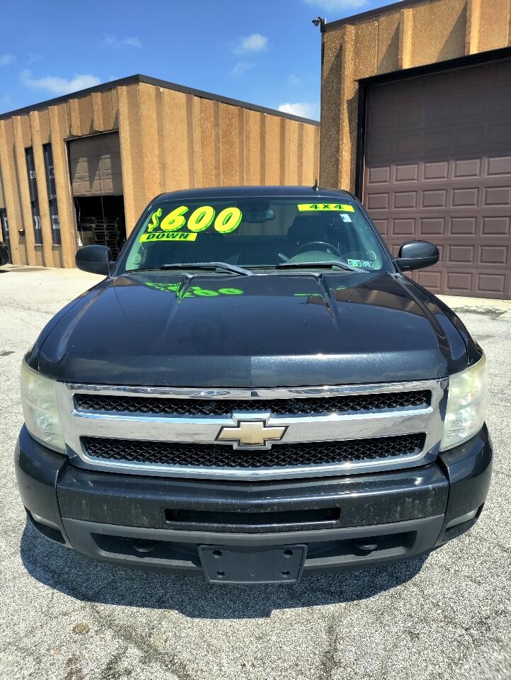 2009 Chevrolet Silverado 1500 LTZ photo 2