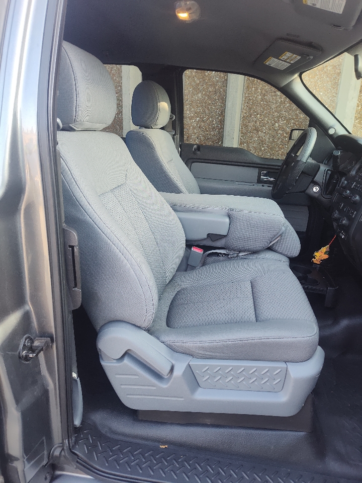 2013 Ford F-150 XL photo 22