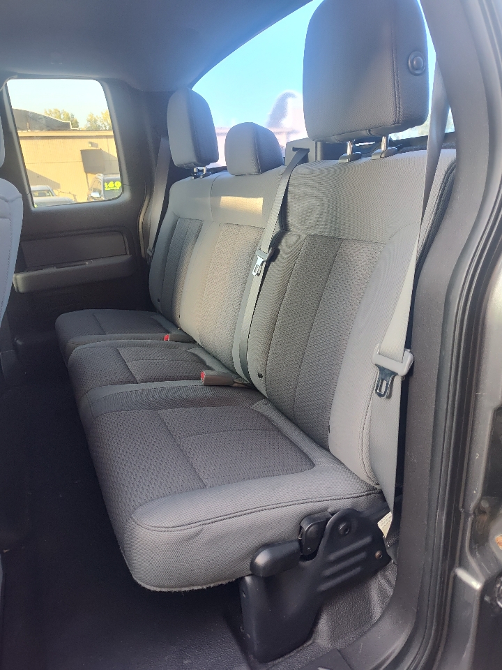 2013 Ford F-150 XL photo 23
