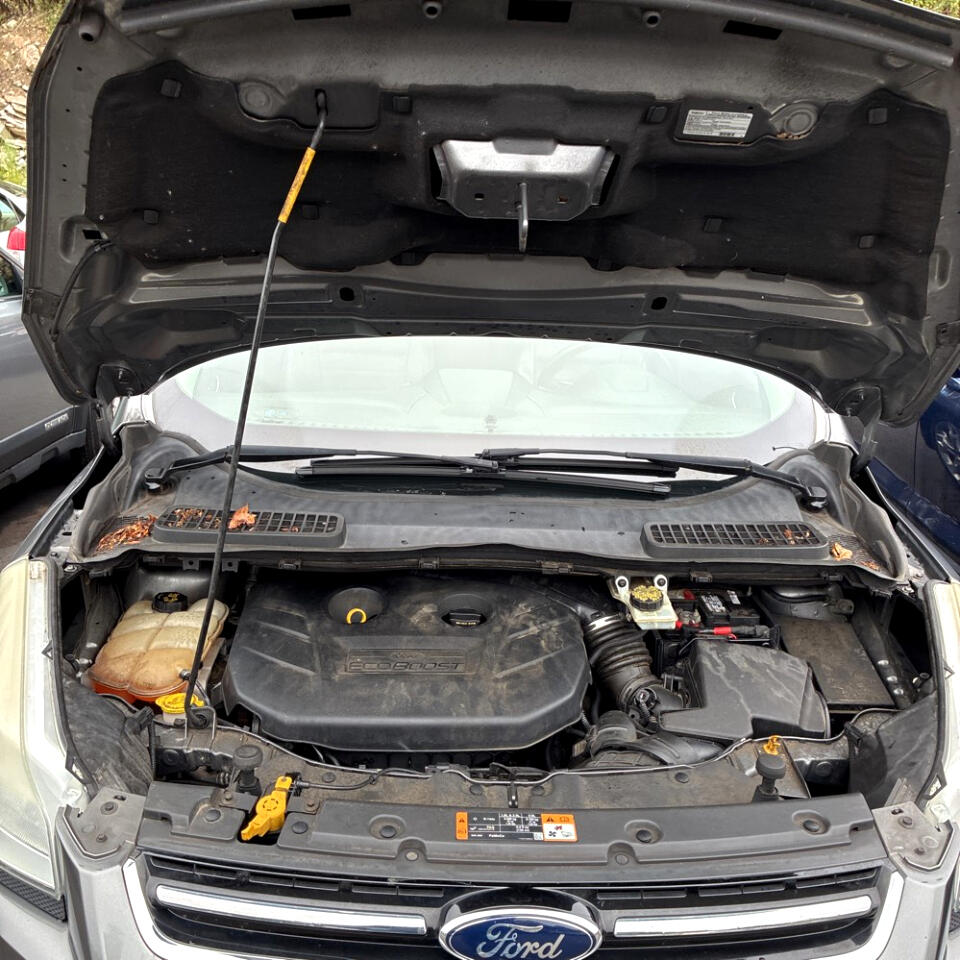 2014 Ford Escape Titanium photo 28