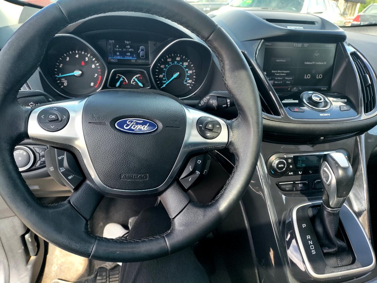 2014 Ford Escape Titanium photo 17