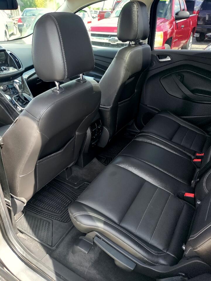 2014 Ford Escape Titanium photo 27