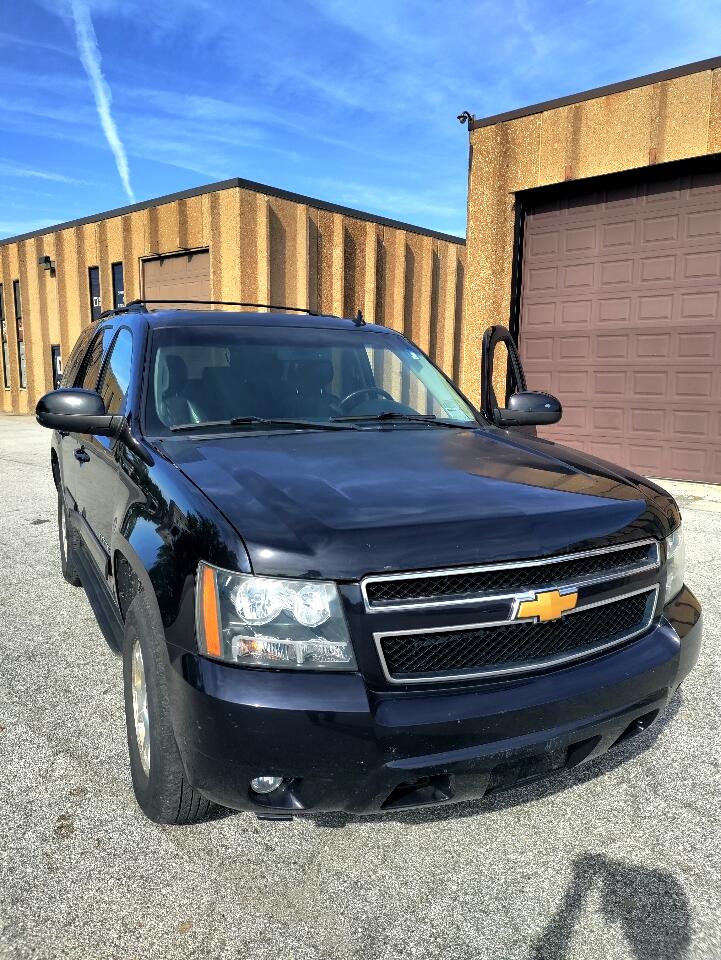 2014 Chevrolet Tahoe LT photo 4