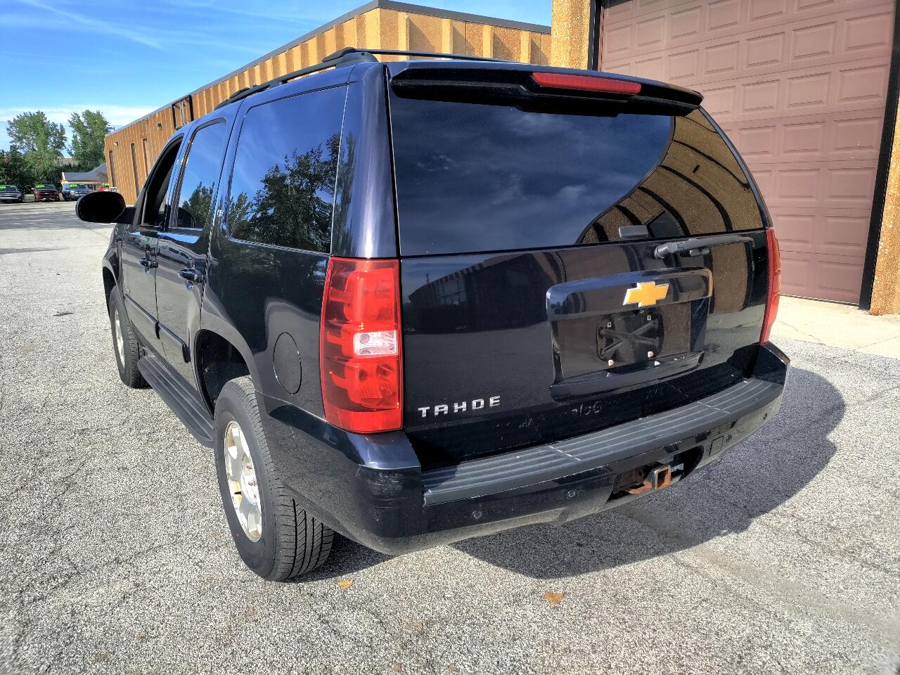 2014 Chevrolet Tahoe LT photo 17