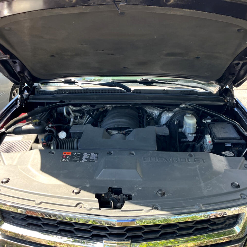 2015 Chevrolet Tahoe LT photo 21