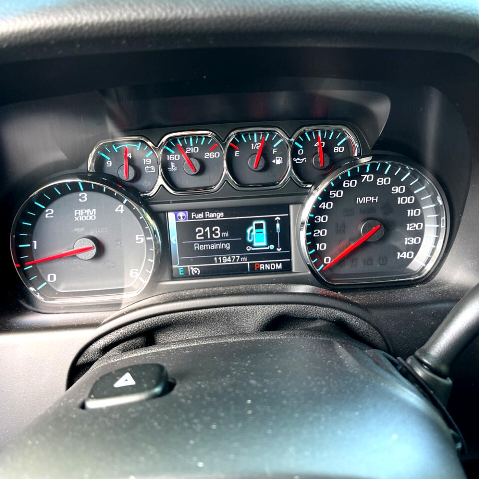 2015 Chevrolet Tahoe LT photo 24