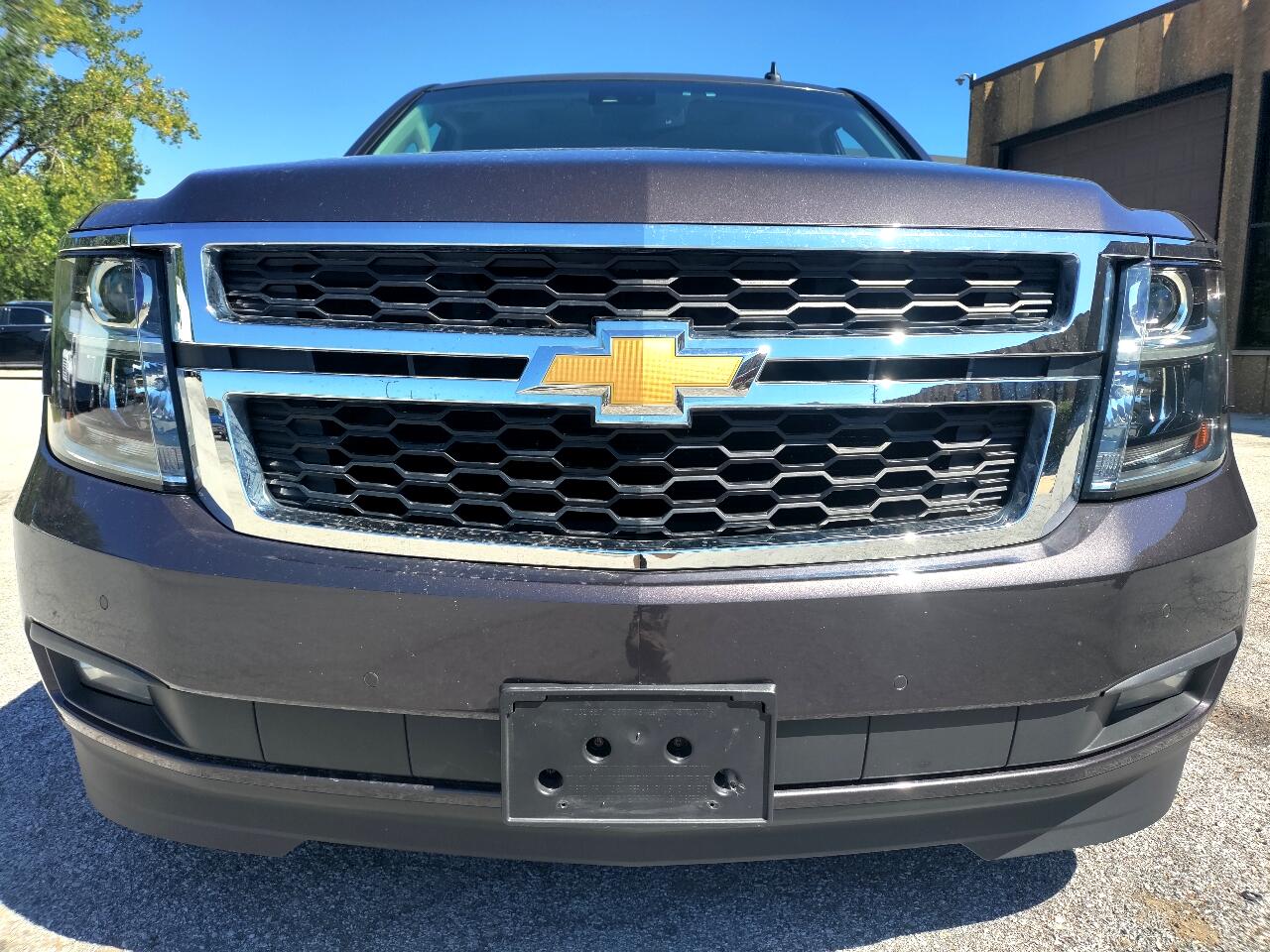 2015 Chevrolet Tahoe LT photo 3