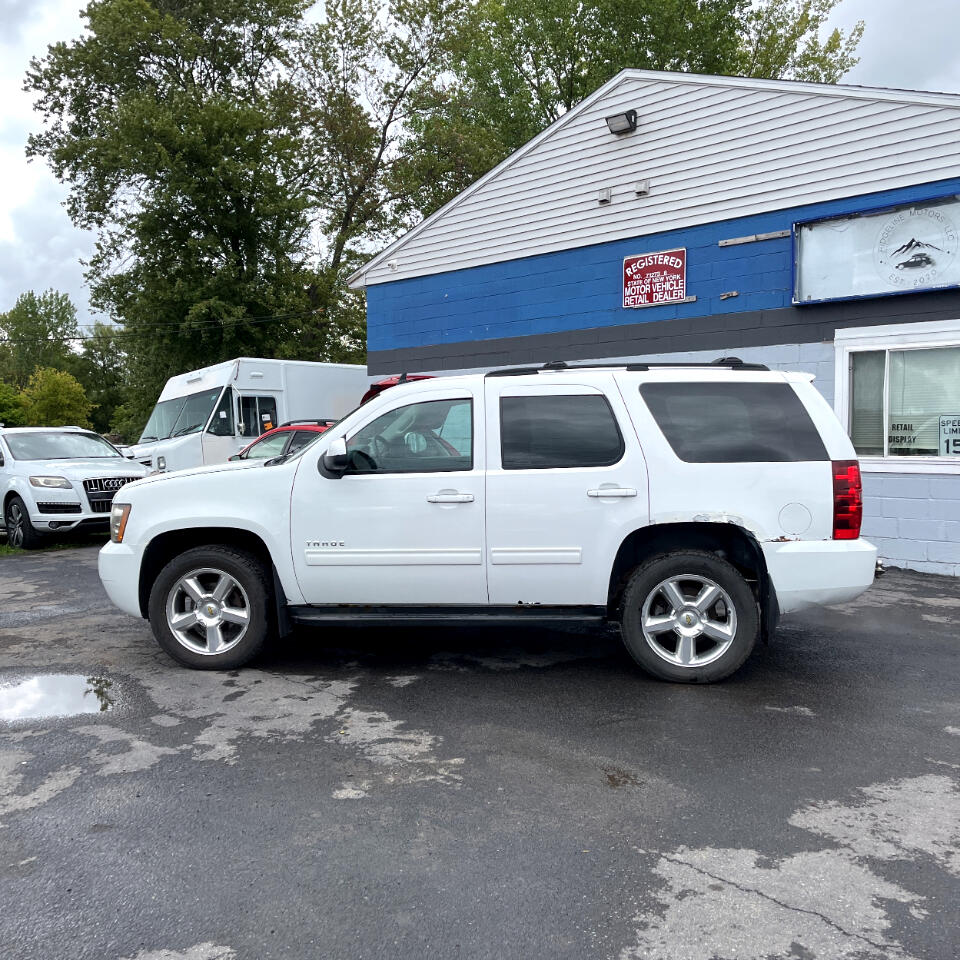 2012 Chevrolet Tahoe LT photo 2