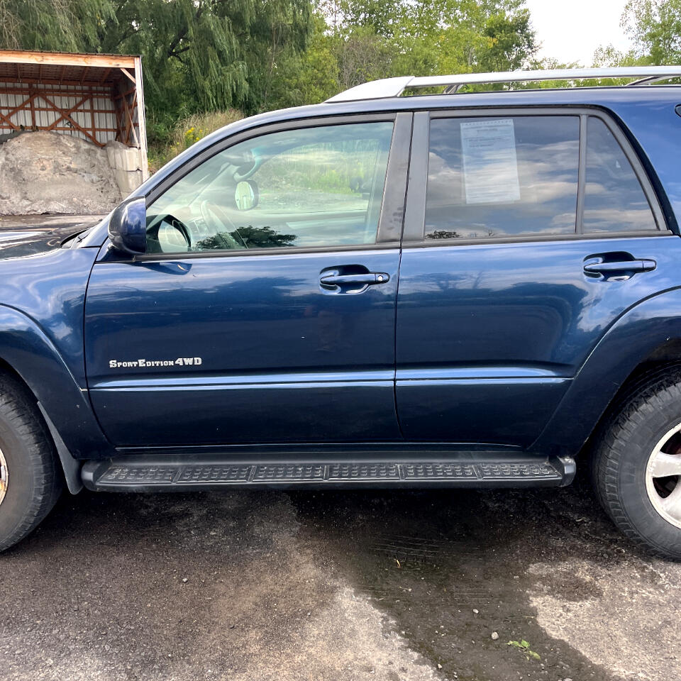 2005 Toyota 4Runner SR5 V8 4WD photo 6