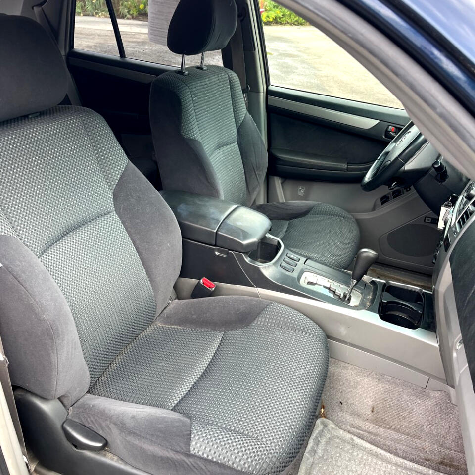 2005 Toyota 4Runner SR5 V8 4WD photo 16